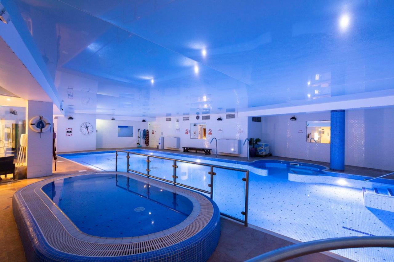Schull Harbour Hotel & Leisure Centre Eksteriør bilde